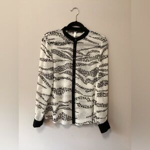 Kensie sheer Ivory animal print blouse. Medium